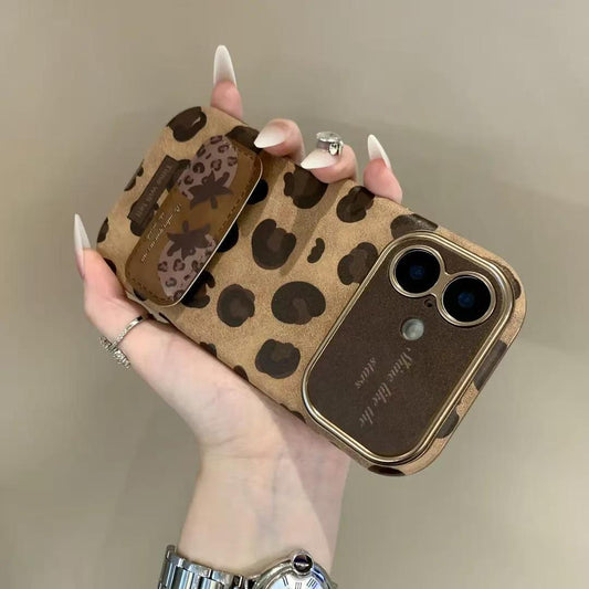 حافظة iPhone بتصميم الفهد العتيق - غطاء فاخر مقاوم للصدمات من جلد الغزال