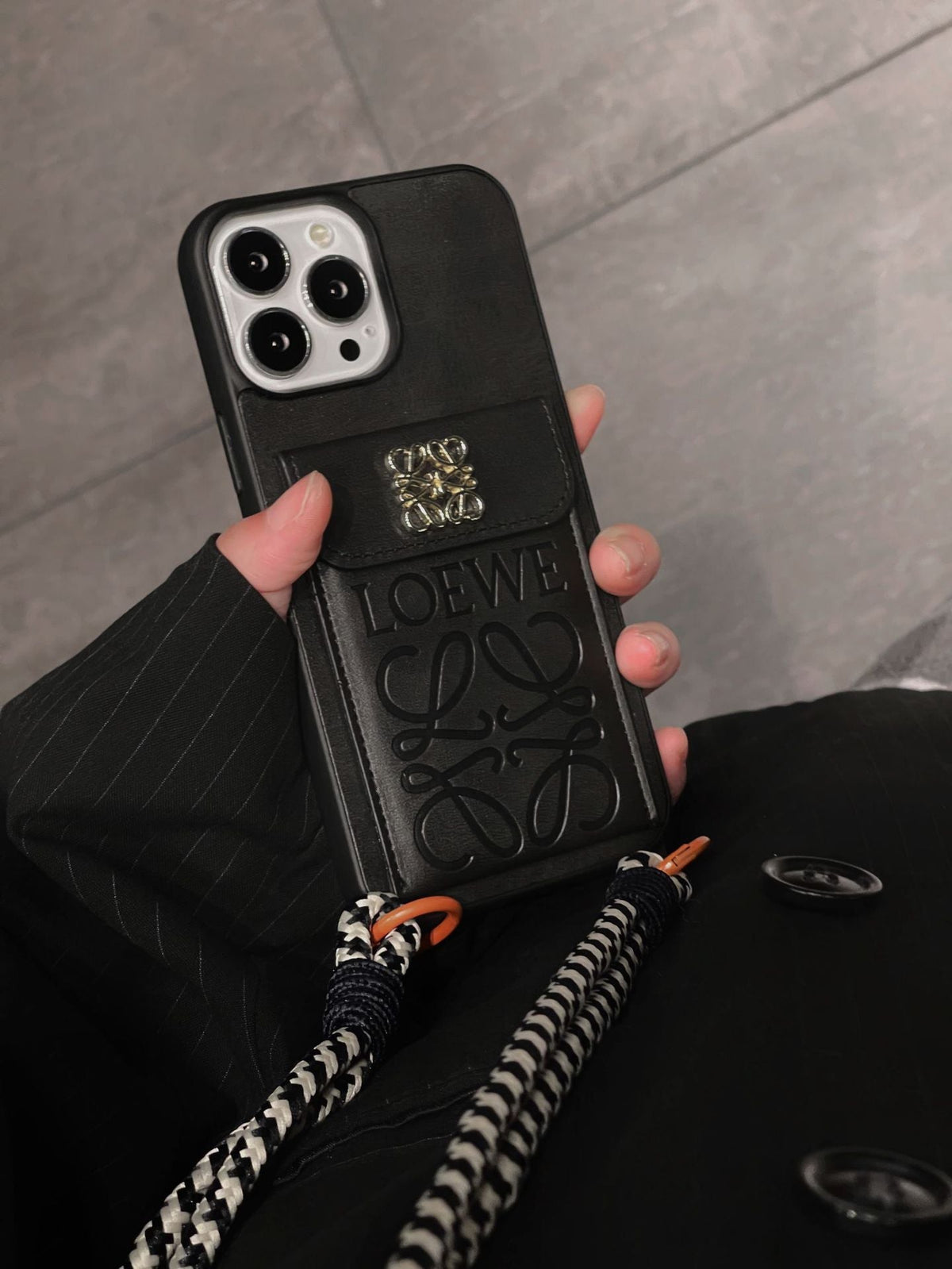 Loe kártyatartó bőr iPhone tok