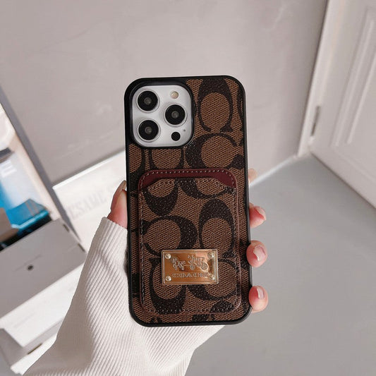 Husă clasică pentru iPhone din piele