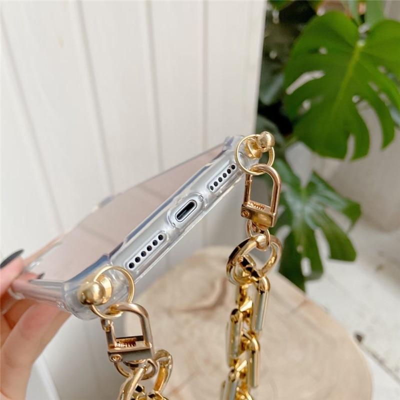 حافظة iPhone بسلسلة مرآة من Fashionista
