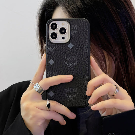 MCM iPhone maska ​​crna-MCK240603