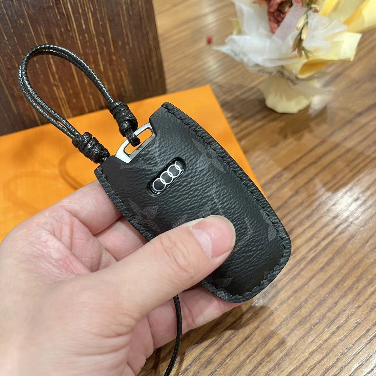 Custodia per chiavi per auto di lusso in pelle fatta a mano di lusso