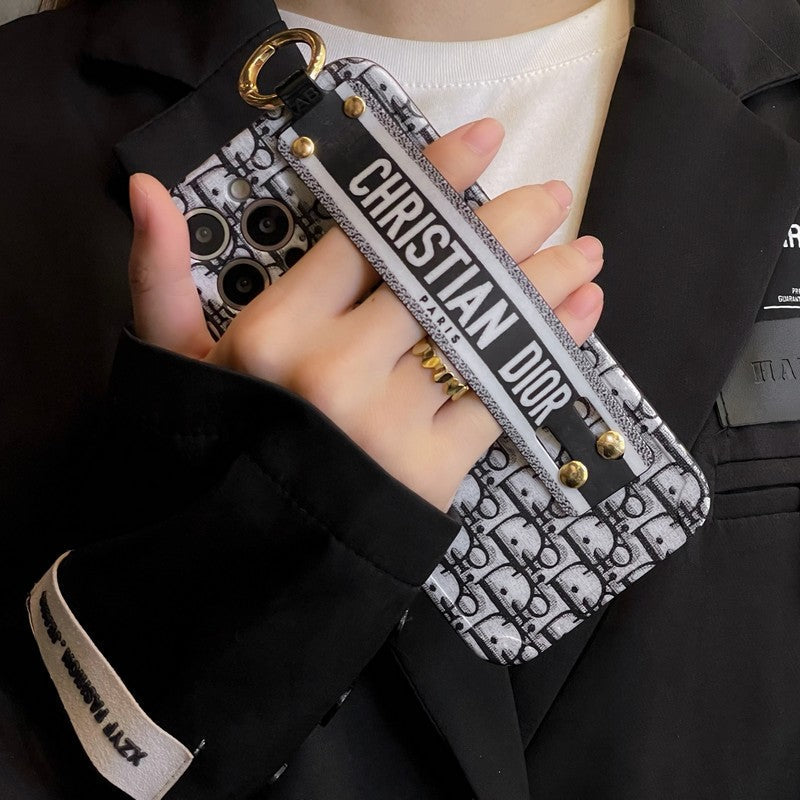 Modische iPhone-Hülle mit Armband