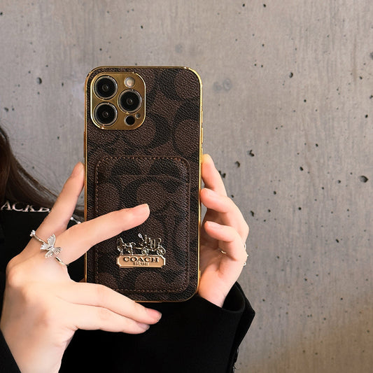 Husă clasică pentru iPhone din piele
