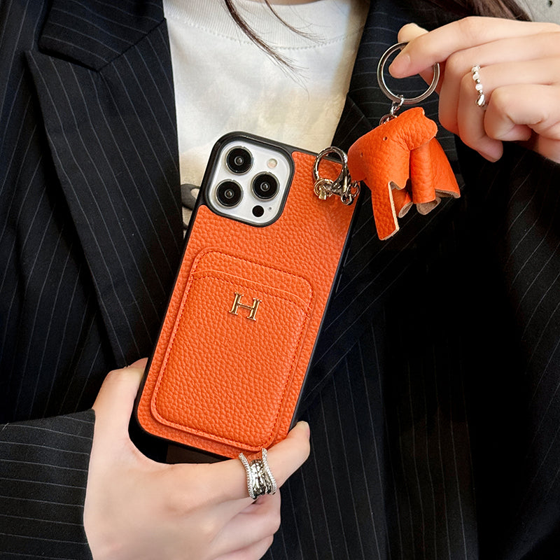 Custodia per iPhone con ciondolo in pelle porta carte H