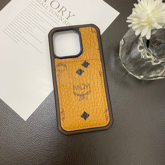 Capa para iPhone MCM com suporte para cartão amarelo-MCK240603