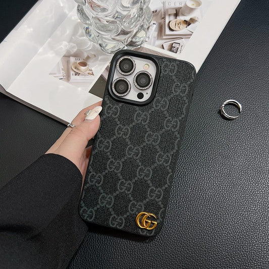 حافظة iPhone ذات اللون الكلاسيكي المميز
