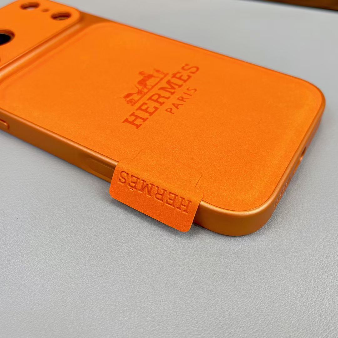 Capa Classics Premium de Couro para iPhone – Proteção de Luxo