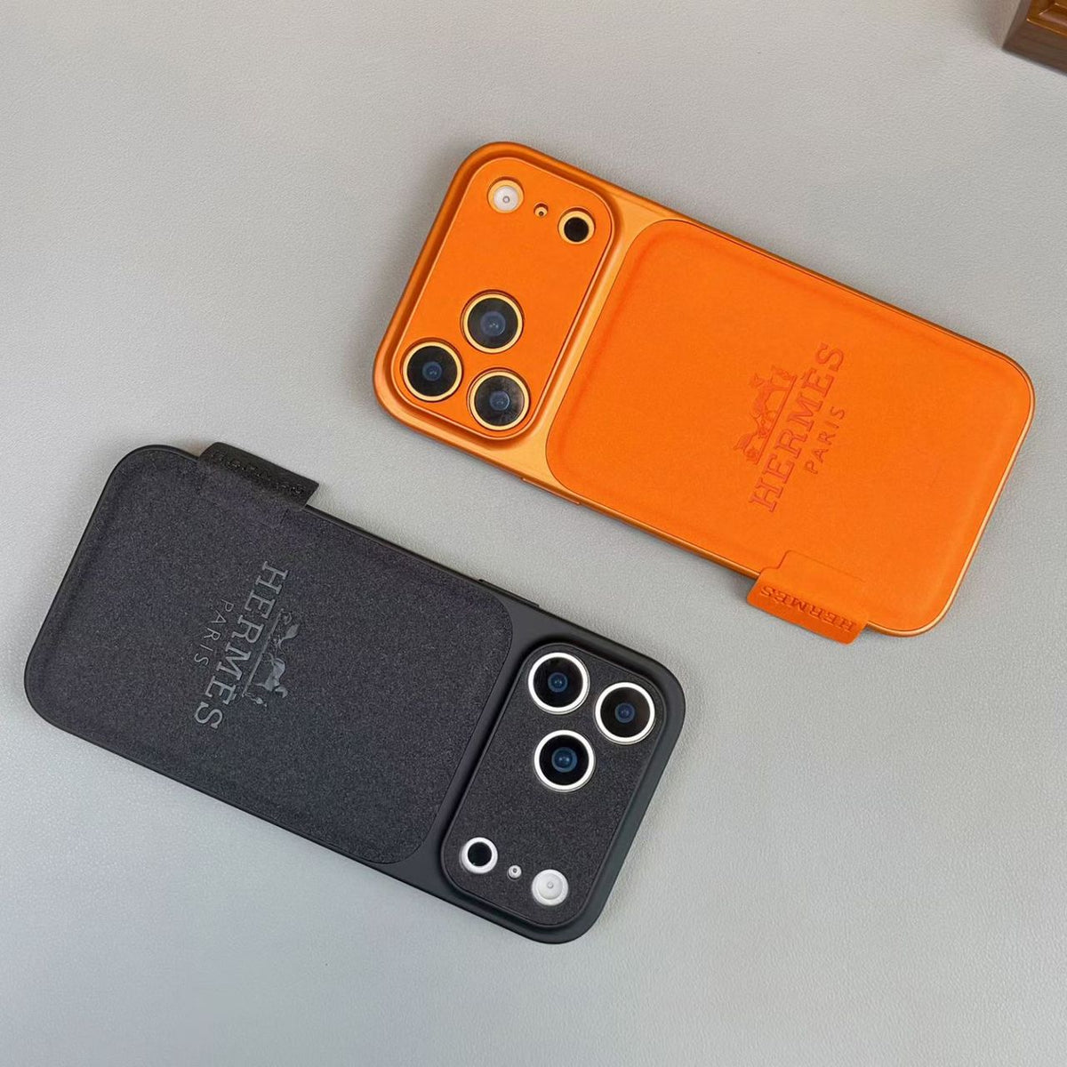 Capa Classics Premium de Couro para iPhone – Proteção de Luxo