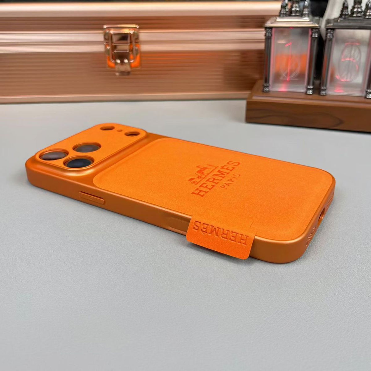 Capa Classics Premium de Couro para iPhone – Proteção de Luxo