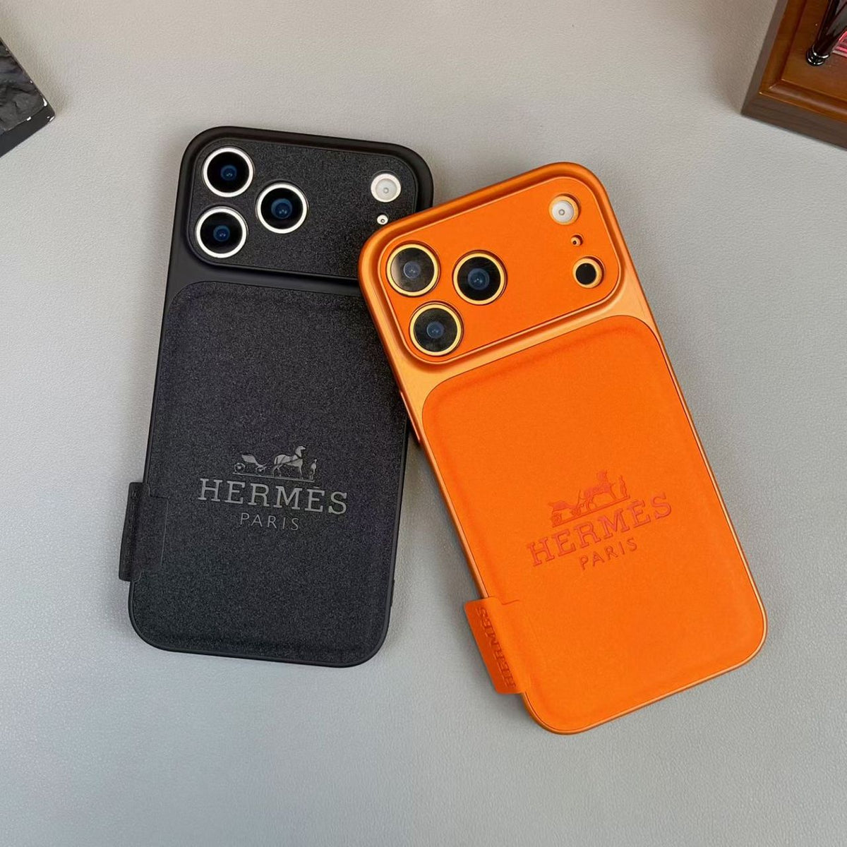Capa Classics Premium de Couro para iPhone – Proteção de Luxo