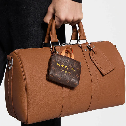 ✨ Small in Size, Big on Style Keychain Bag