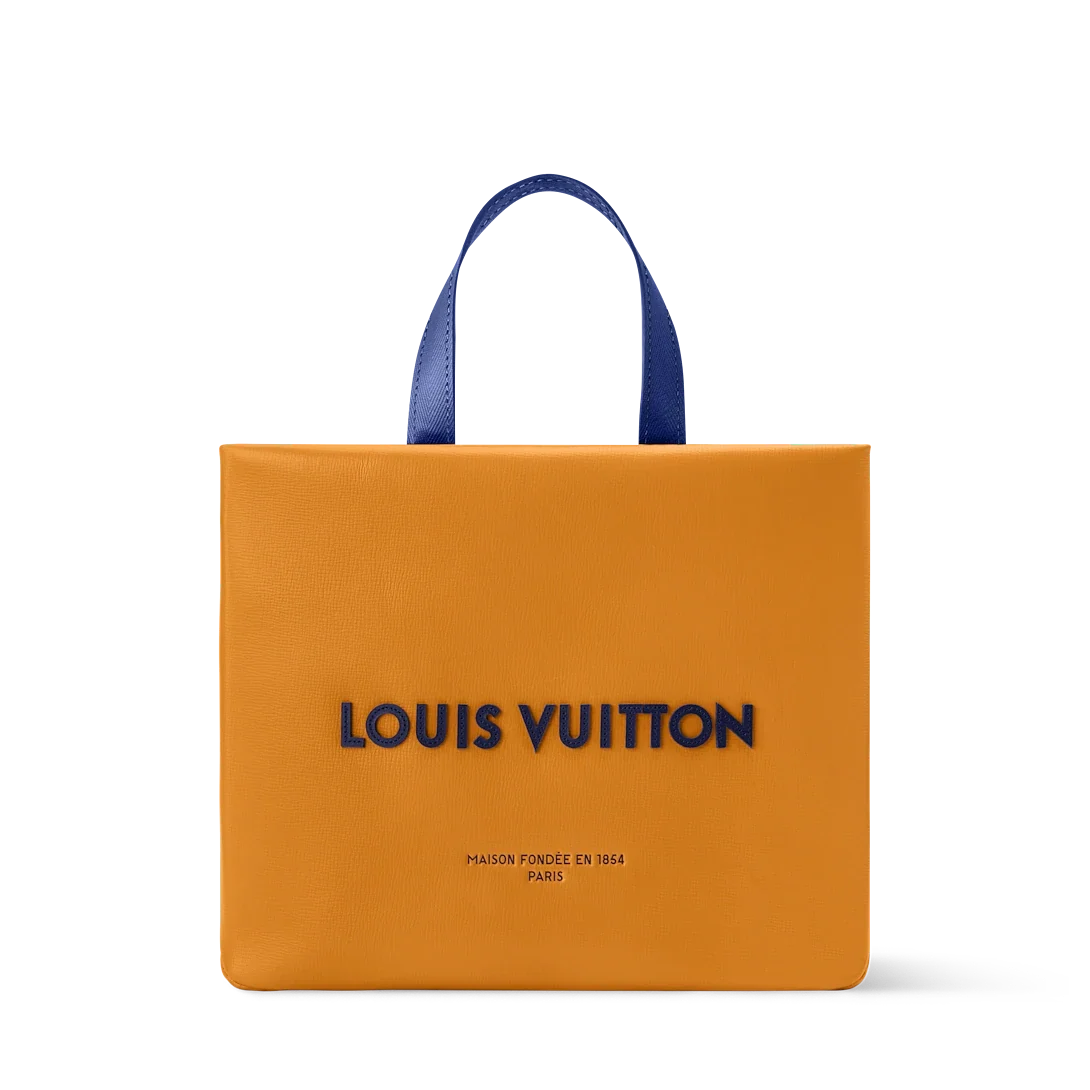 ✨ Small in Size, Big on Style Keychain Bag