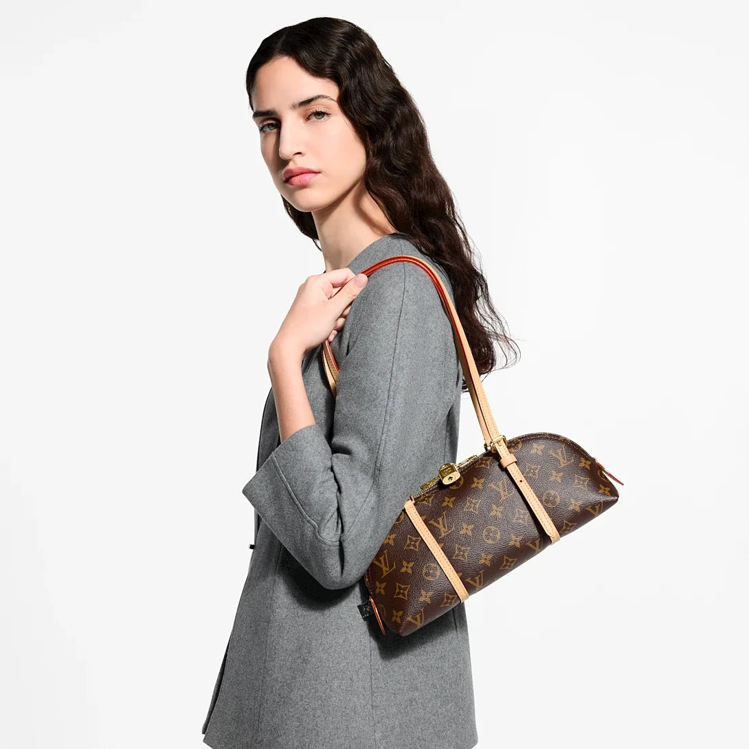 Timeless Luxury Shoulder Bag | Refined Style for Every Day